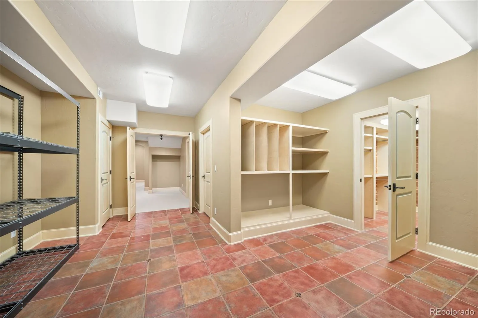1034 S Franklin Street Denver CO 80209 | MLS #REC9212594 08212026071934 1600 36