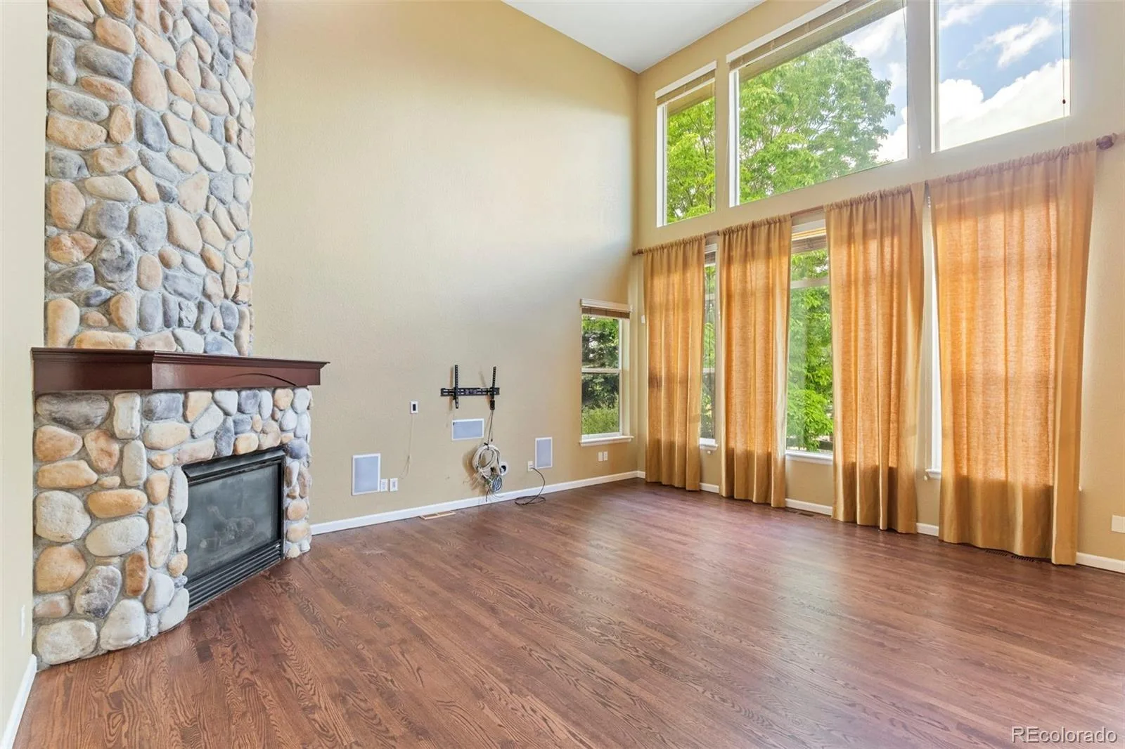 3465 Fantasy Place Castle Rock CO 80109 | MLS #REC9213412 06022026190247 1600 15