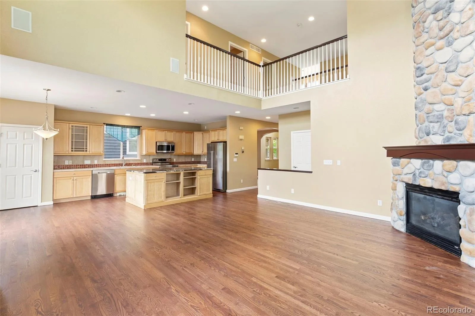 3465 Fantasy Place Castle Rock CO 80109 | MLS #REC9213412 06022026190247 1600 16