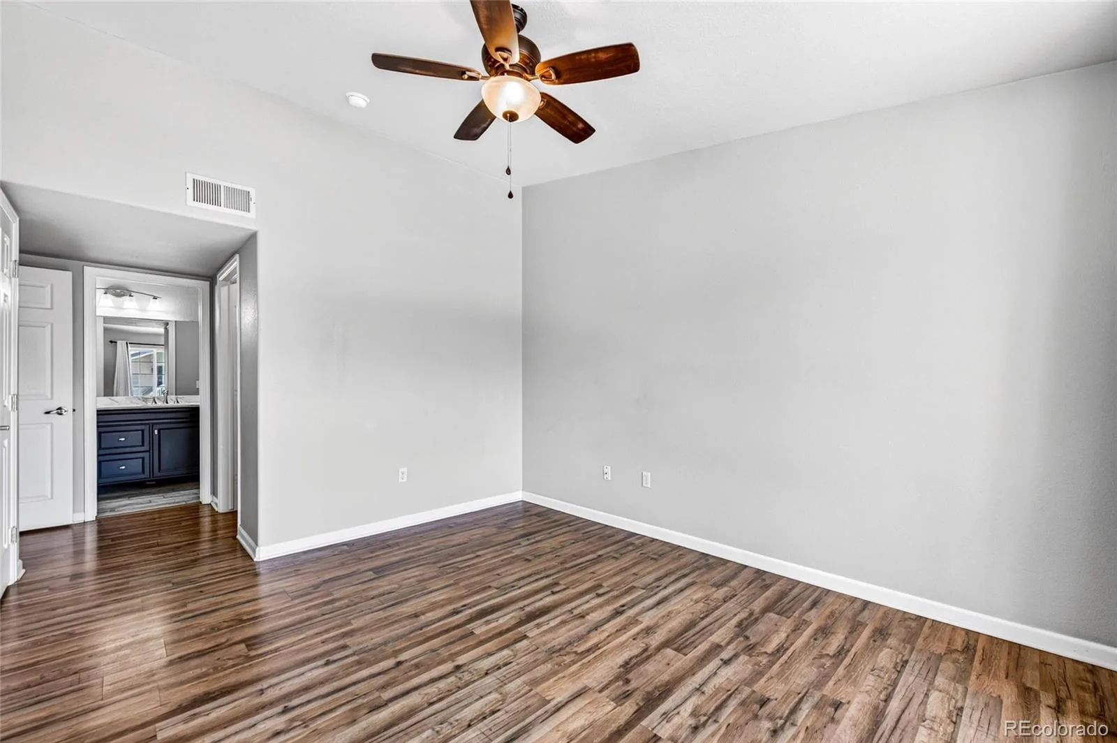9992 E Idaho Circle #201 Aurora CO 80247 MLS #REC9214519 07222026190012 1600 13