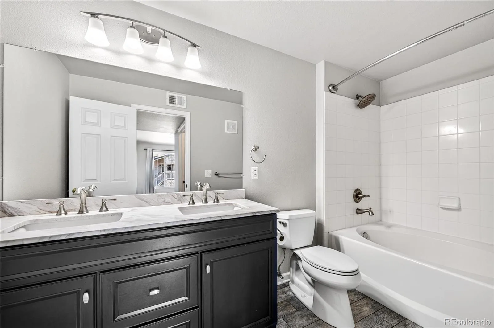 9992 E Idaho Circle #201 Aurora CO 80247 MLS #REC9214519 07222026190012 1600 14