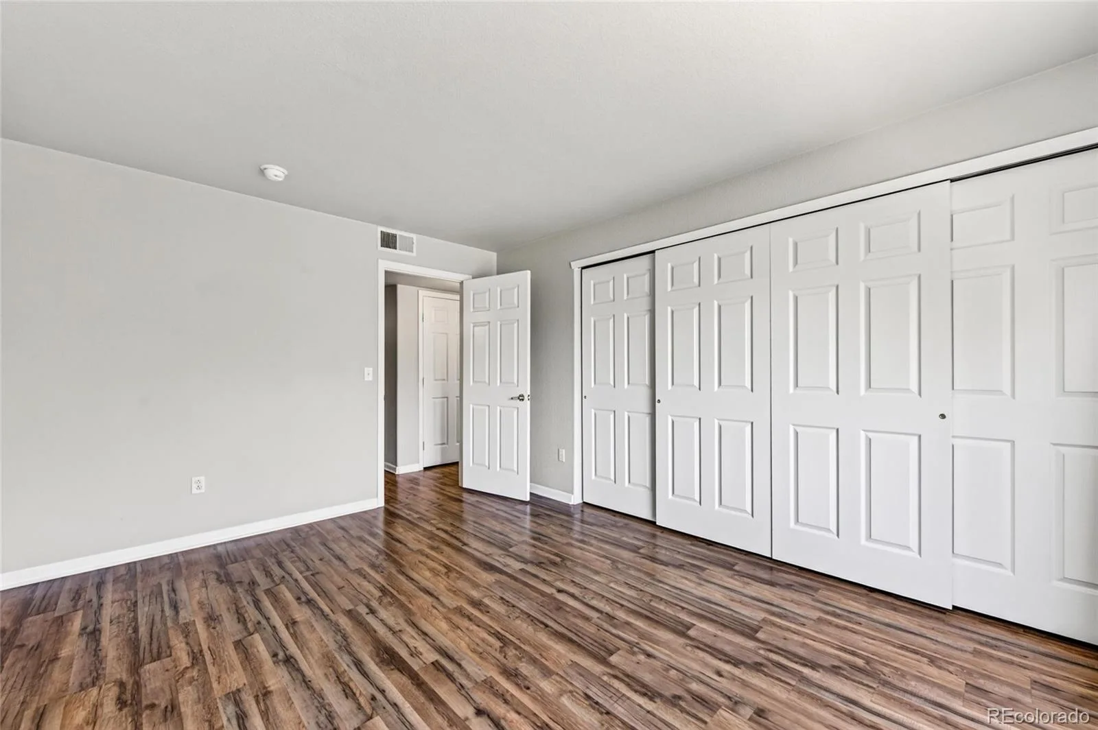 9992 E Idaho Circle #201 Aurora CO 80247 MLS #REC9214519 07222026190012 1600 9