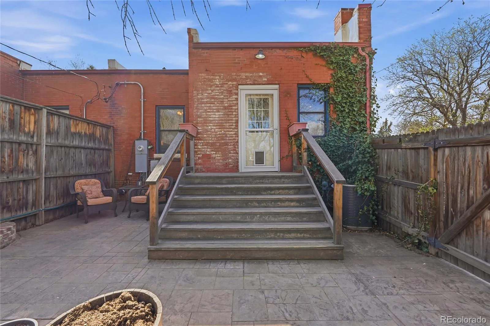 04102026182642 1600 17