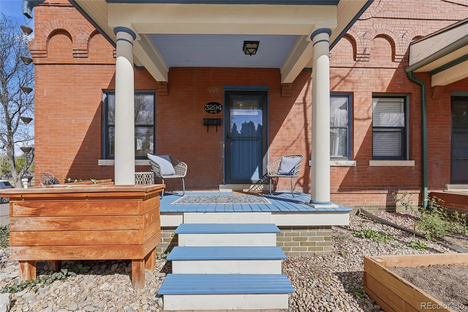 04102026182642 1600 4