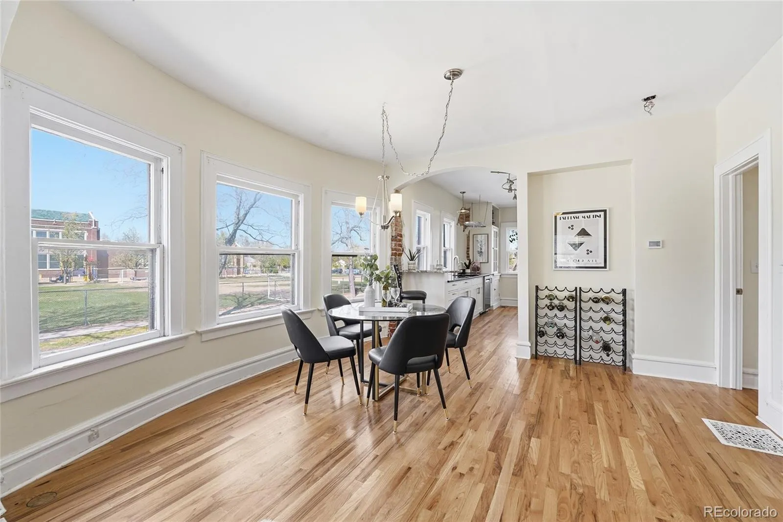 04102026182642 1600 8