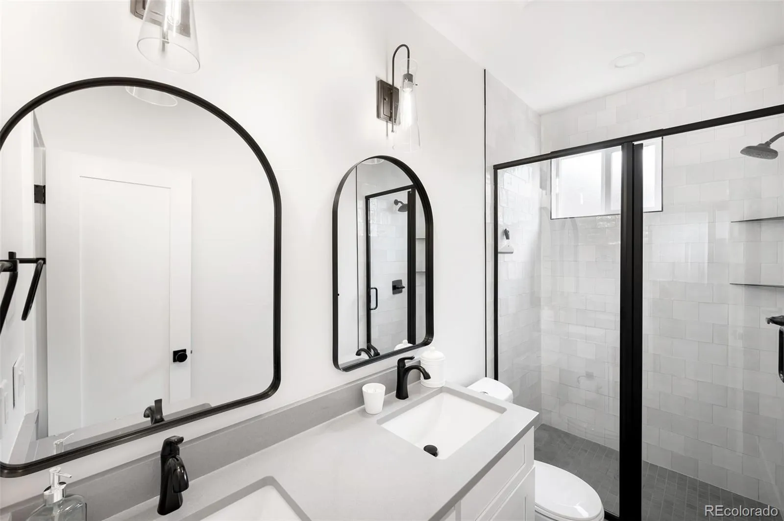 04122026192141 1600 19