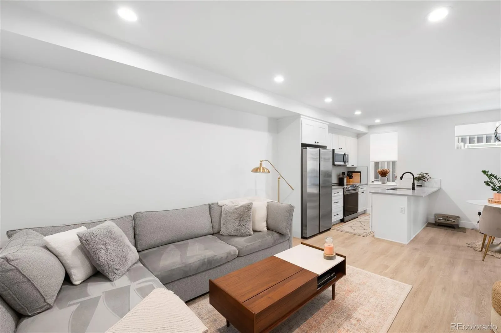 04122026192141 1600 6