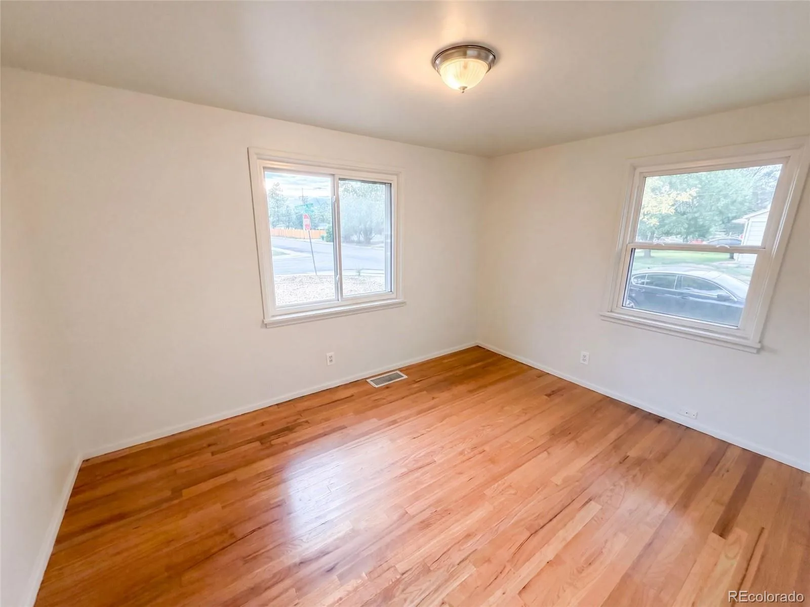 790 Hanover Street Aurora CO 80010 | MLS #REC9216883 09232026014241 1600 15