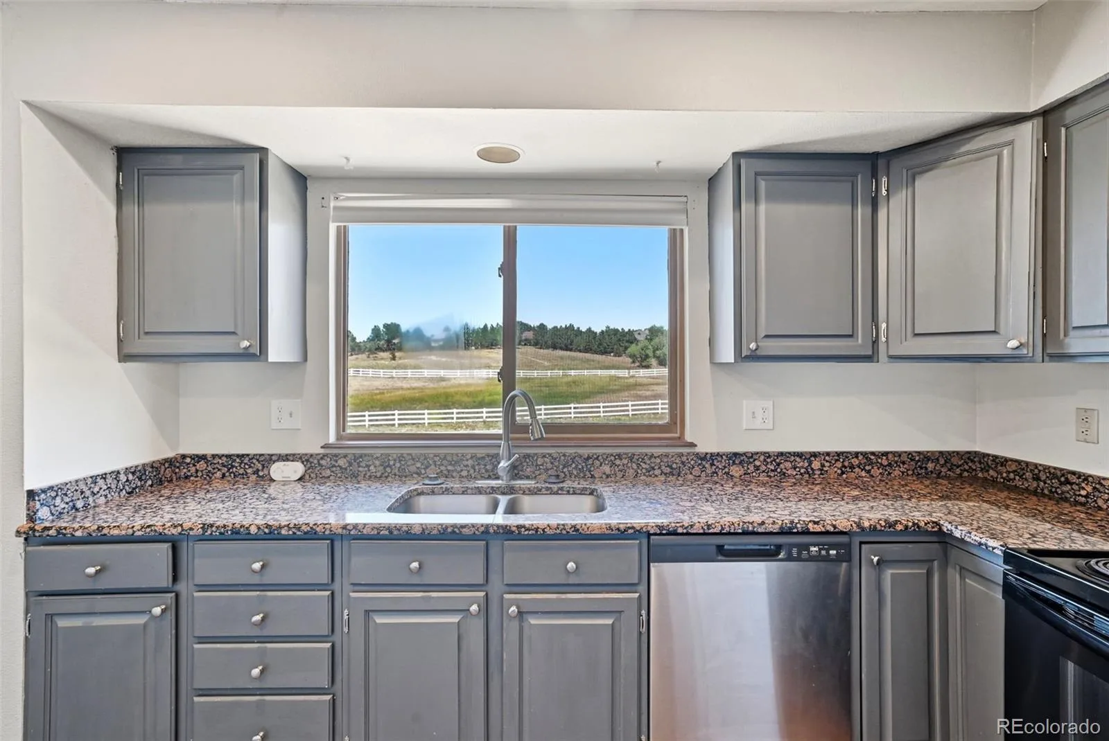 5314 Blandford Circle Parker CO 80134 | MLS #REC9217041 07242026005606 1600 19