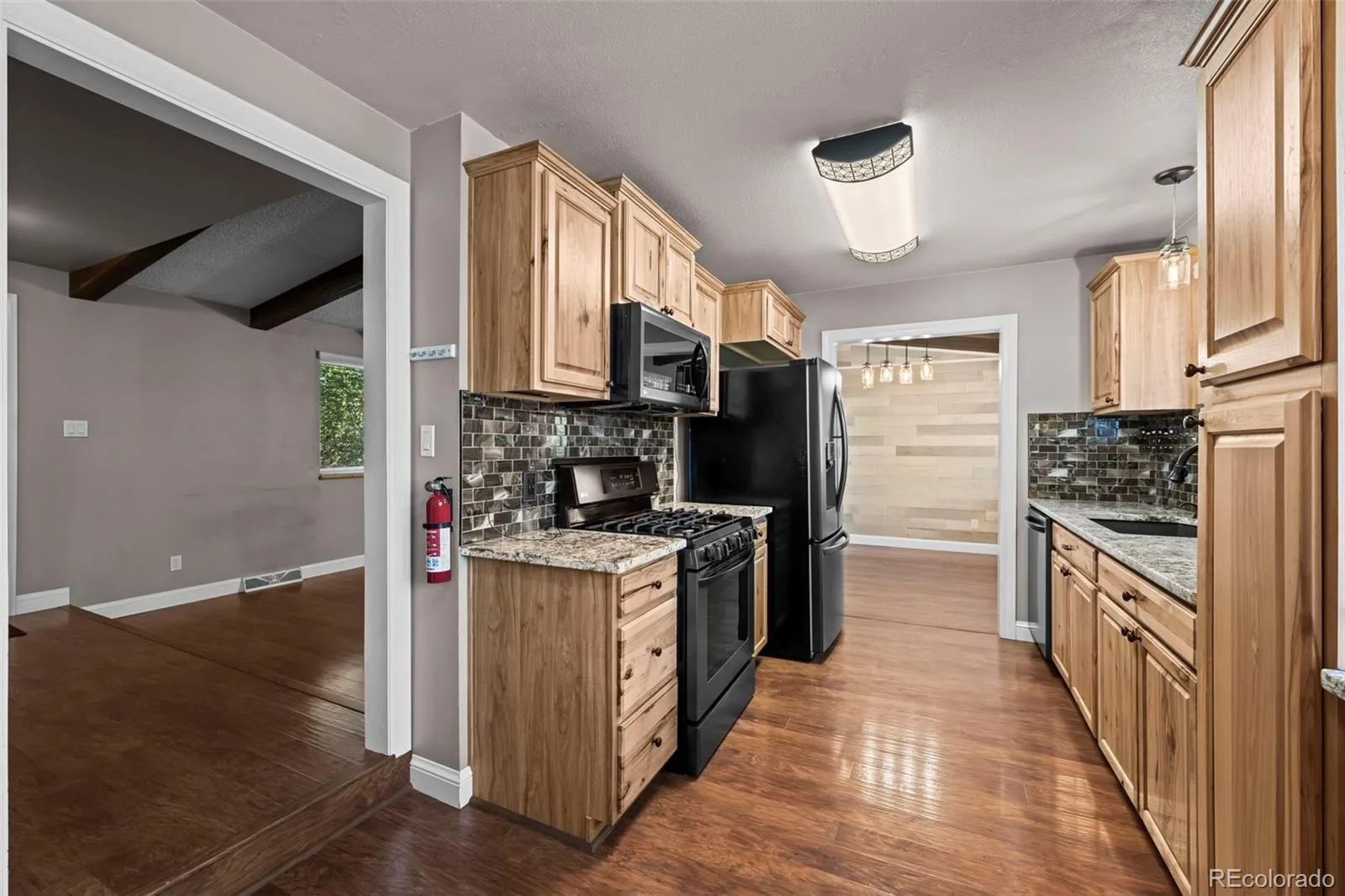 1111 S Holland Court Lakewood CO 80232 | MLS #REC9219131 10062026214455 1600 10