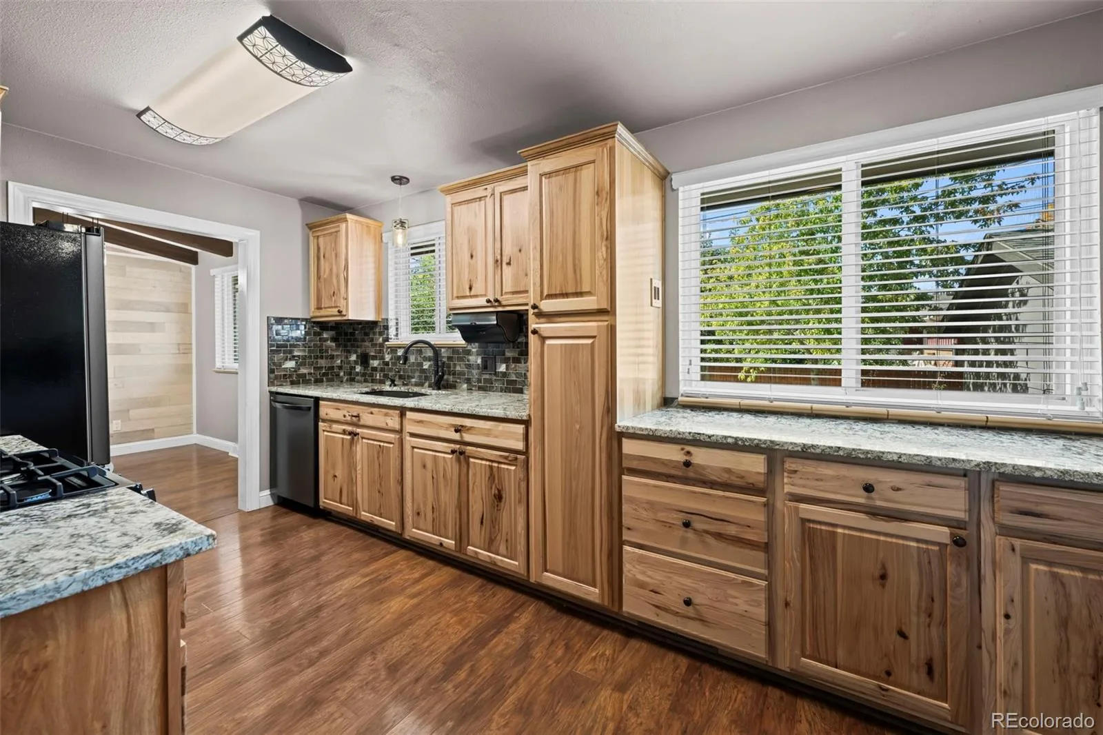 1111 S Holland Court Lakewood CO 80232 | MLS #REC9219131 10062026214455 1600 12