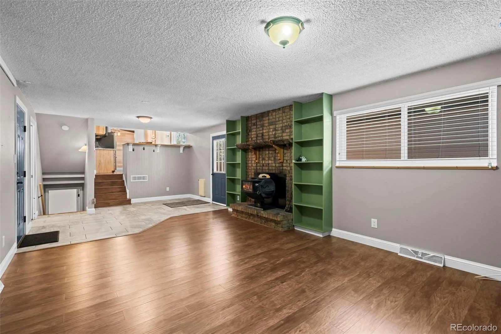1111 S Holland Court Lakewood CO 80232 | MLS #REC9219131 10062026214455 1600 15