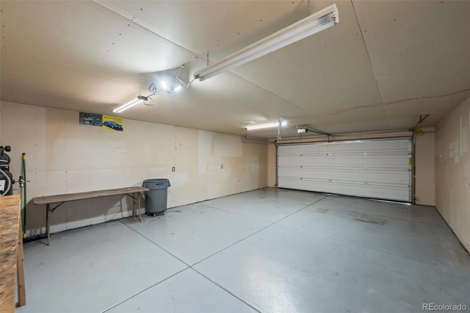 1111 S Holland Court Lakewood CO 80232 | MLS #REC9219131 10062026214455 1600 35