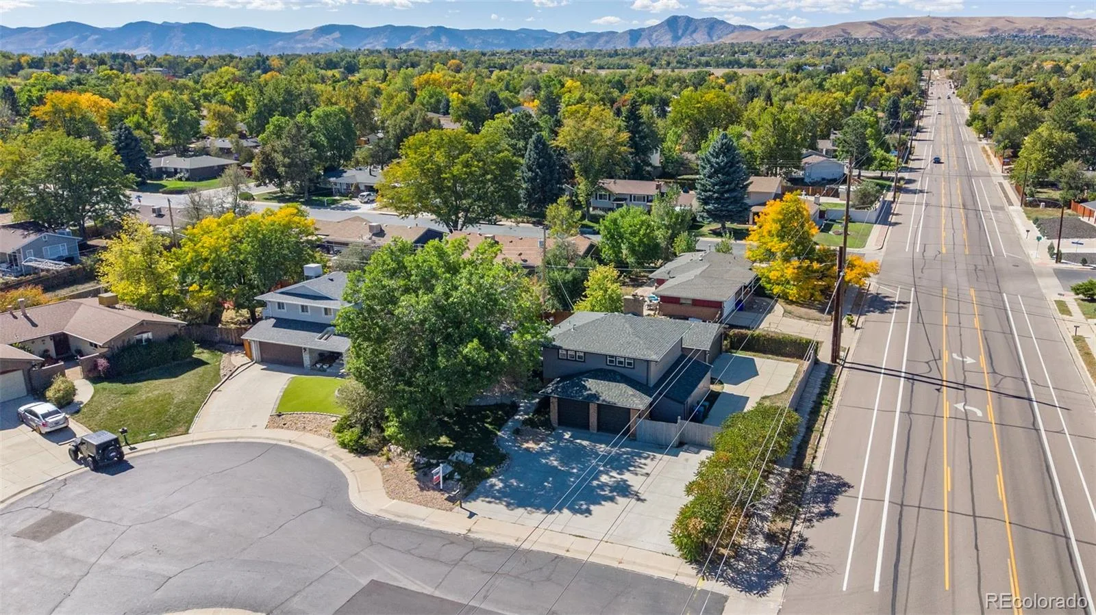 1111 S Holland Court Lakewood CO 80232 | MLS #REC9219131 10062026214455 1600 37