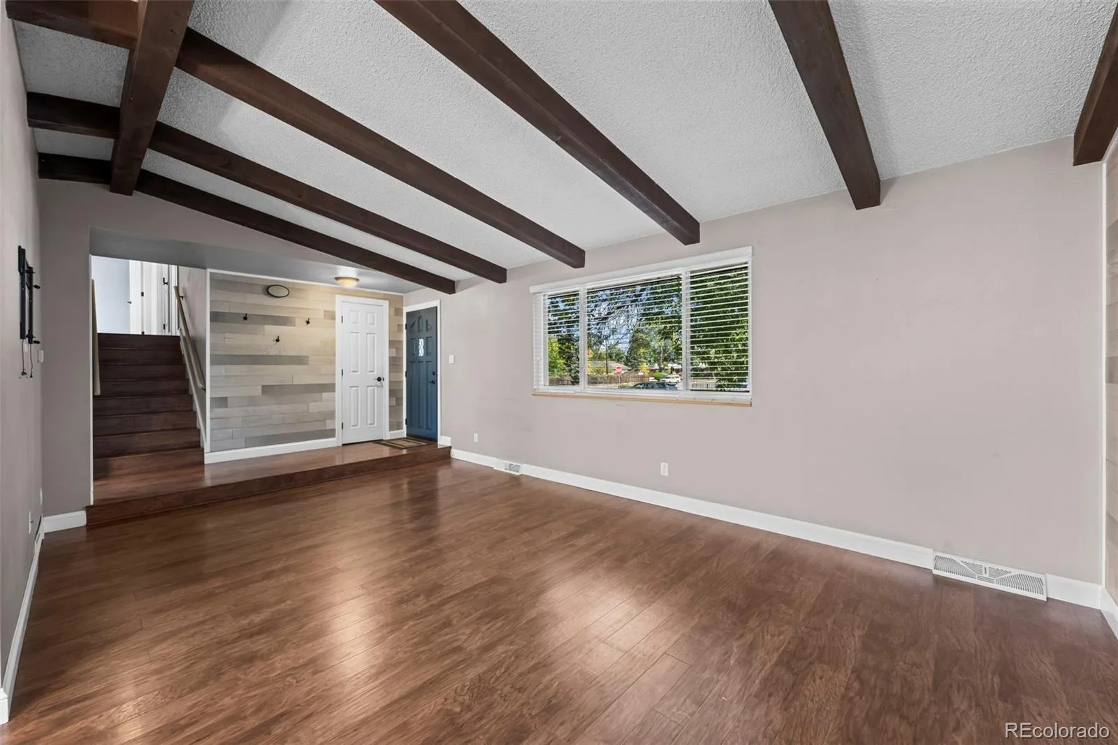 1111 S Holland Court Lakewood CO 80232 | MLS #REC9219131 10062026214455 1600 4