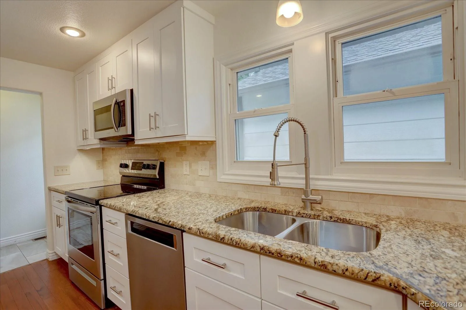 488 S Parfet Street Lakewood CO 80226 MLS #REC9222728 06252026221136 1600 11