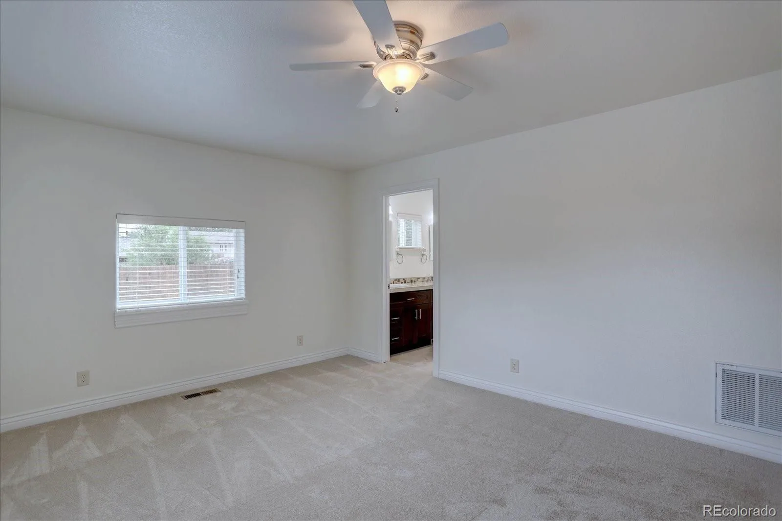 488 S Parfet Street Lakewood CO 80226 MLS #REC9222728 06252026221136 1600 16