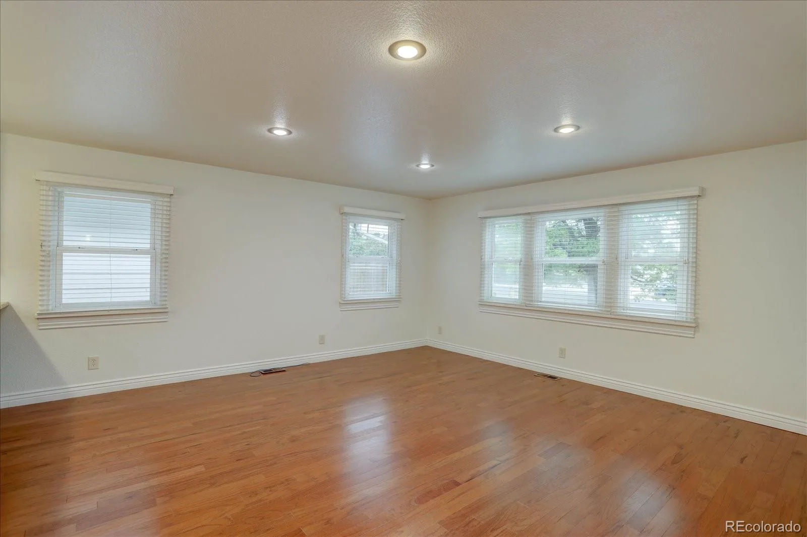 488 S Parfet Street Lakewood CO 80226 MLS #REC9222728 06252026221136 1600 4