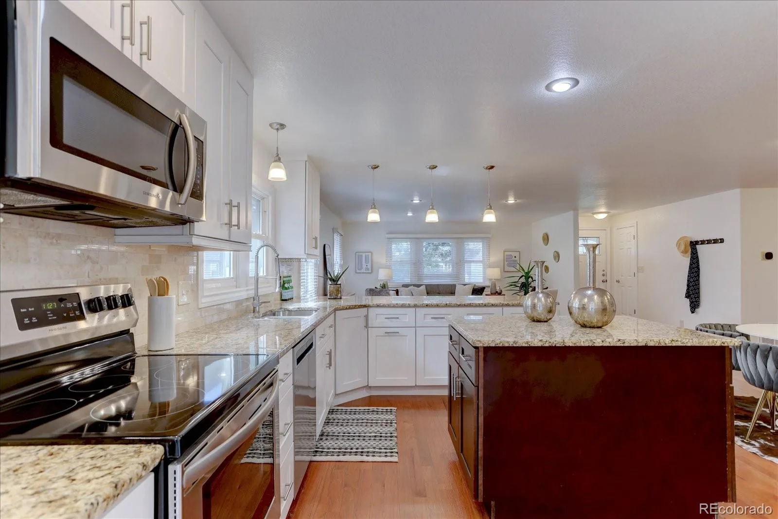 488 S Parfet Street Lakewood CO 80226 | MLS #REC9222728 10032026025342 1600 10