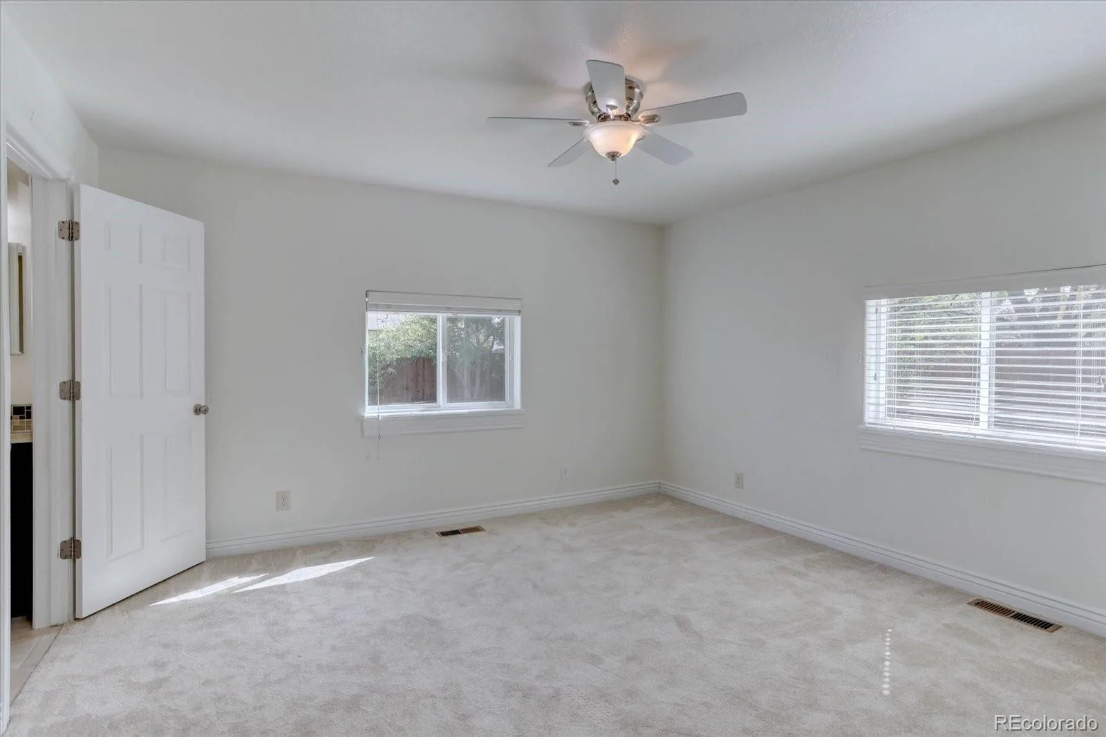 488 S Parfet Street Lakewood CO 80226 | MLS #REC9222728 10032026025342 1600 16