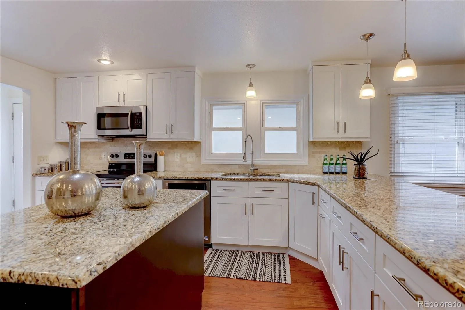 488 S Parfet Street Lakewood CO 80226 | MLS #REC9222728 10032026025342 1600 7