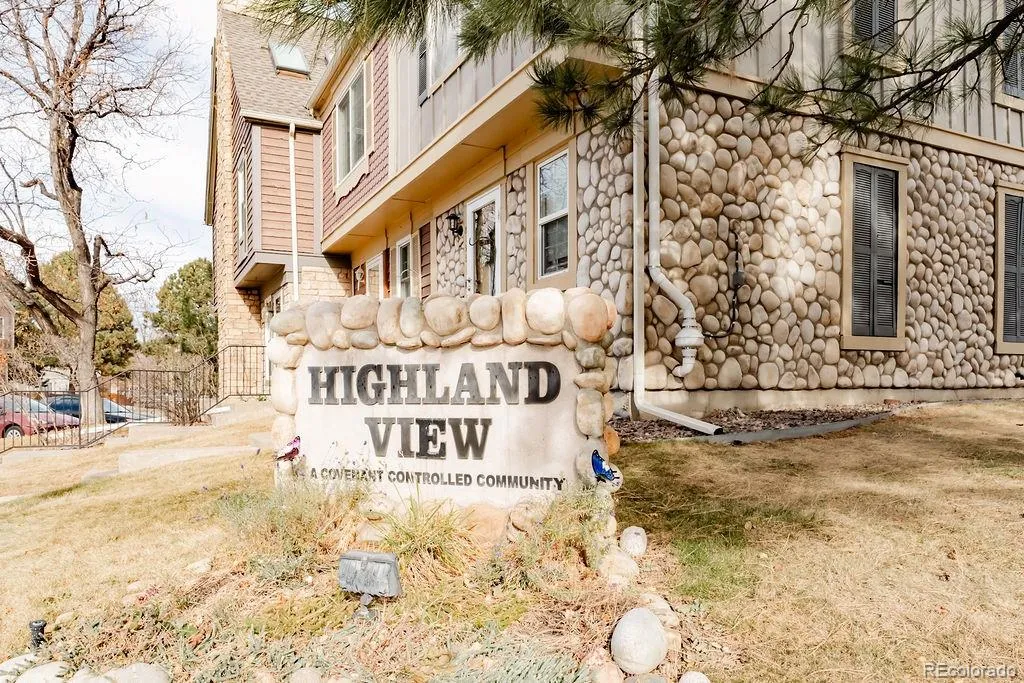 8030 S Columbine Court Centennial CO 80122 | MLS #REC9223677 04242026152133 1024 17