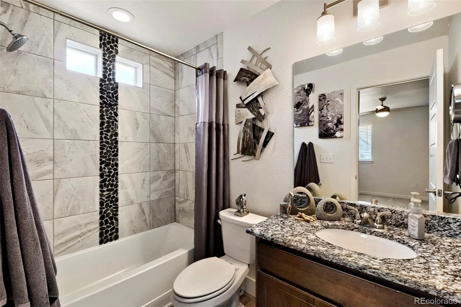 19118 E 54th Place Denver CO 80249 MLS #REC9223705 05192026010937 1600 13