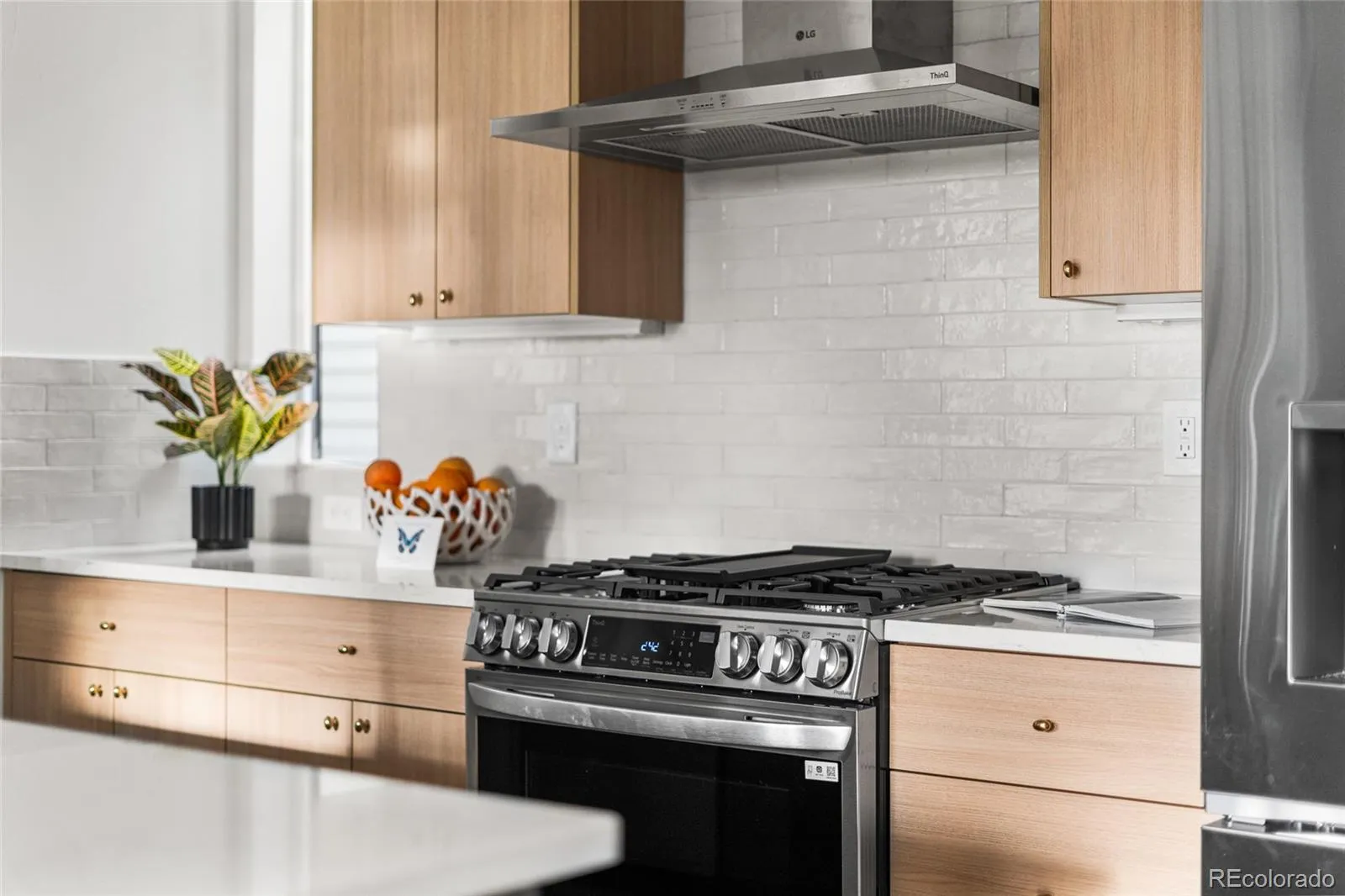 04072026172320 1600 7