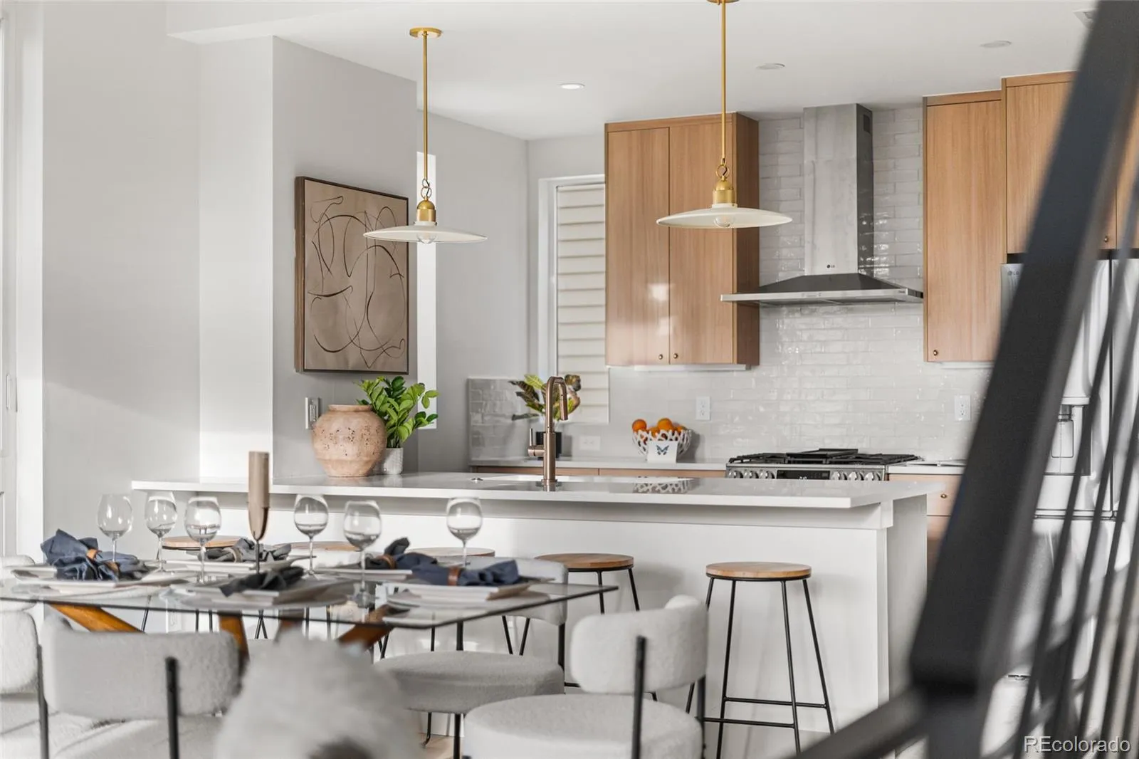 04072026172320 1600 8