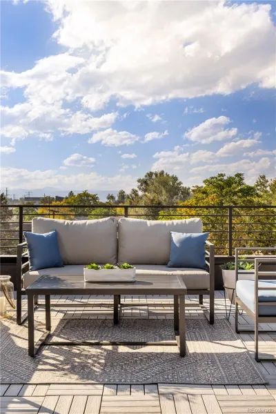 04072026172320 800 30