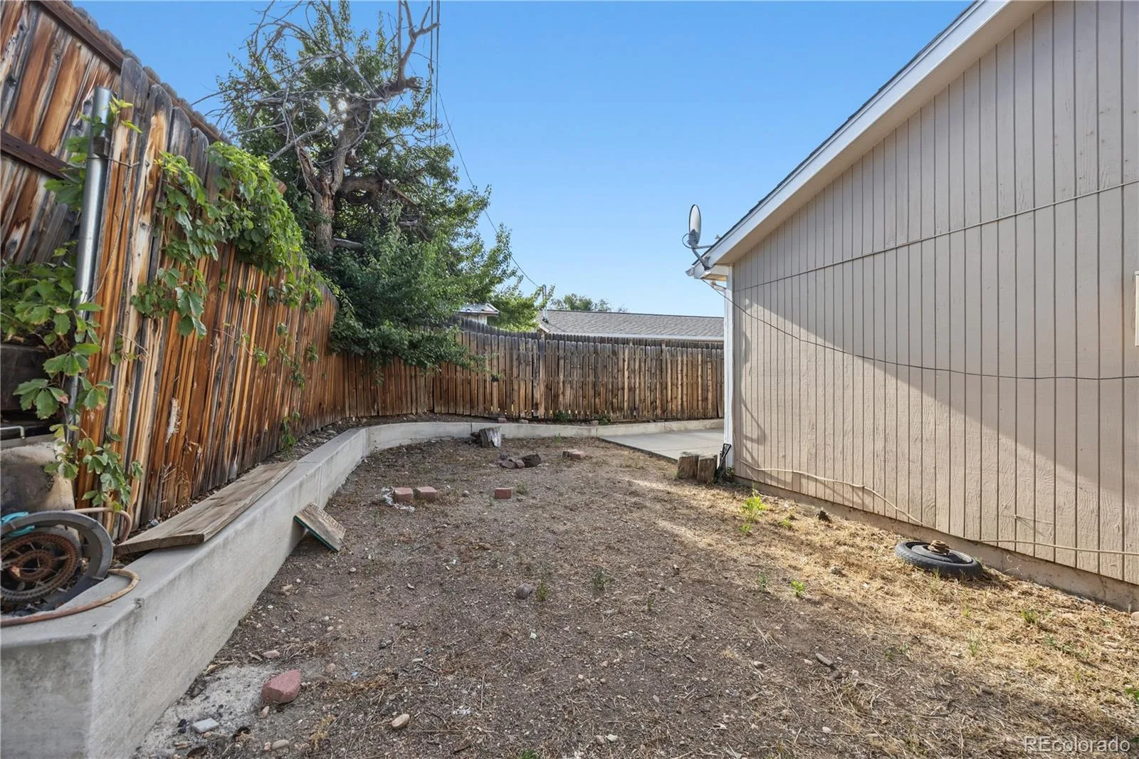 4501 W Alaska Place #B Denver CO 80219 | MLS #REC9226224 07112026015621 1600 23