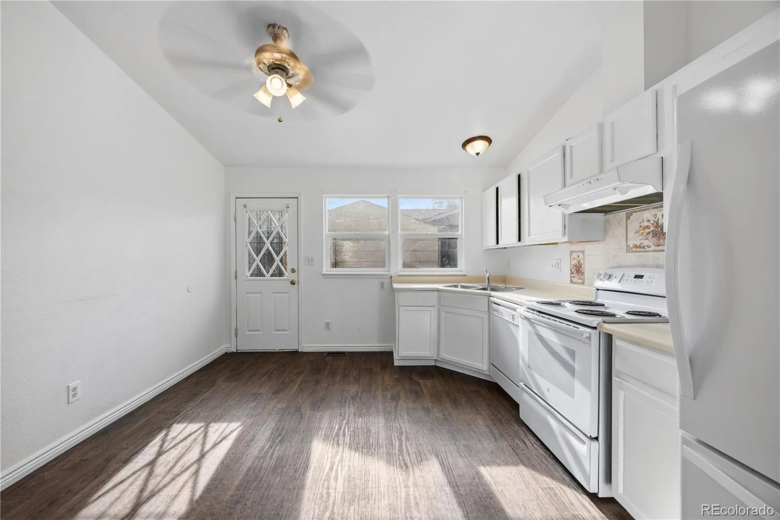 4501 W Alaska Place #B Denver CO 80219 | MLS #REC9226224 07112026015621 1600 6