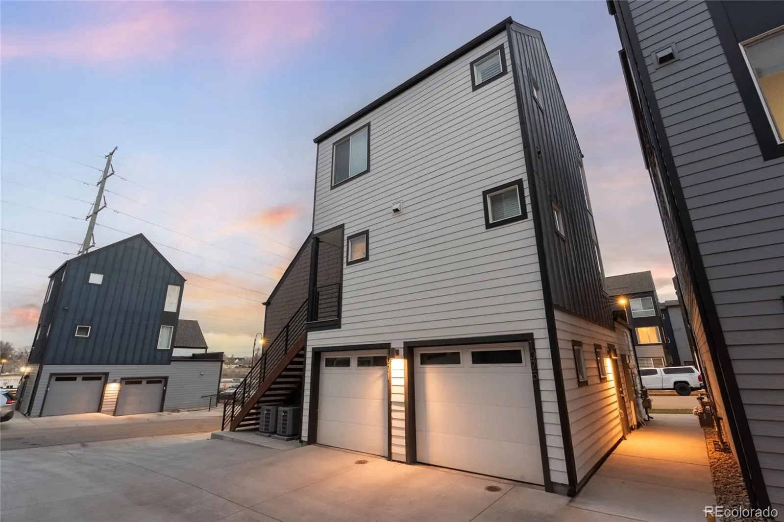 1075 Depew Street Lakewood CO 80214 MLS #REC9227101 03152026230659 1600 36