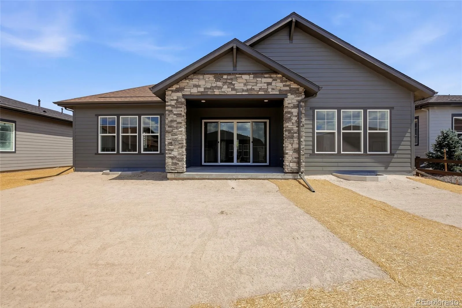 8867 S Riviera Court Aurora CO 80016 | MLS #REC9227106 07172026223849 1600 28