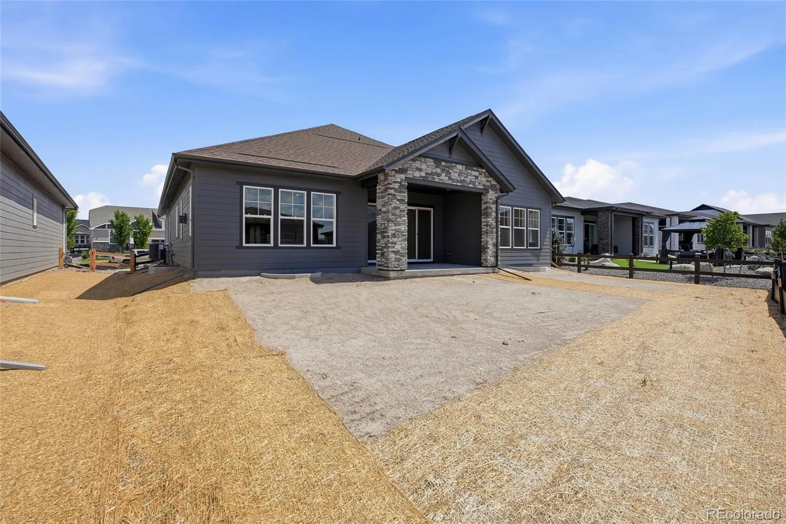 8867 S Riviera Court Aurora CO 80016 | MLS #REC9227106 07172026223849 1600 29
