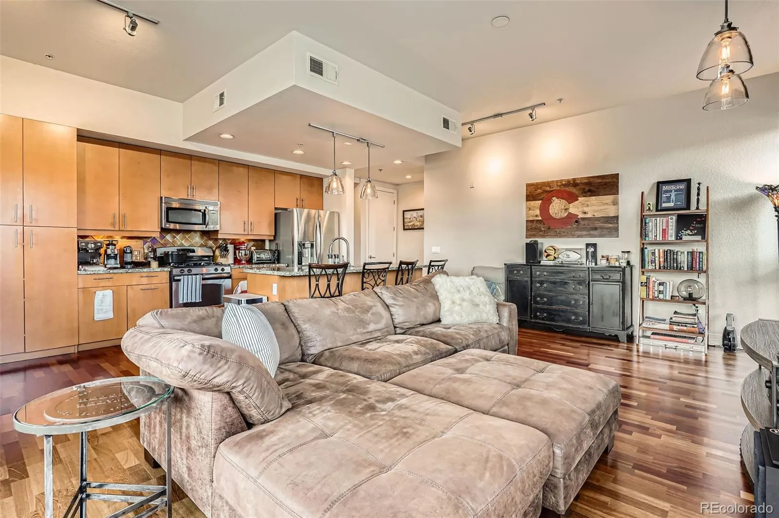 04012026150753 1600 2