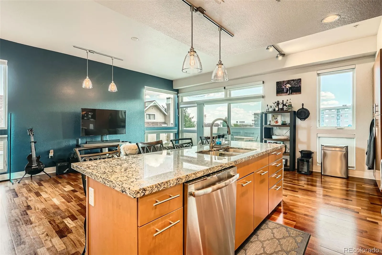 04012026150753 1600 7