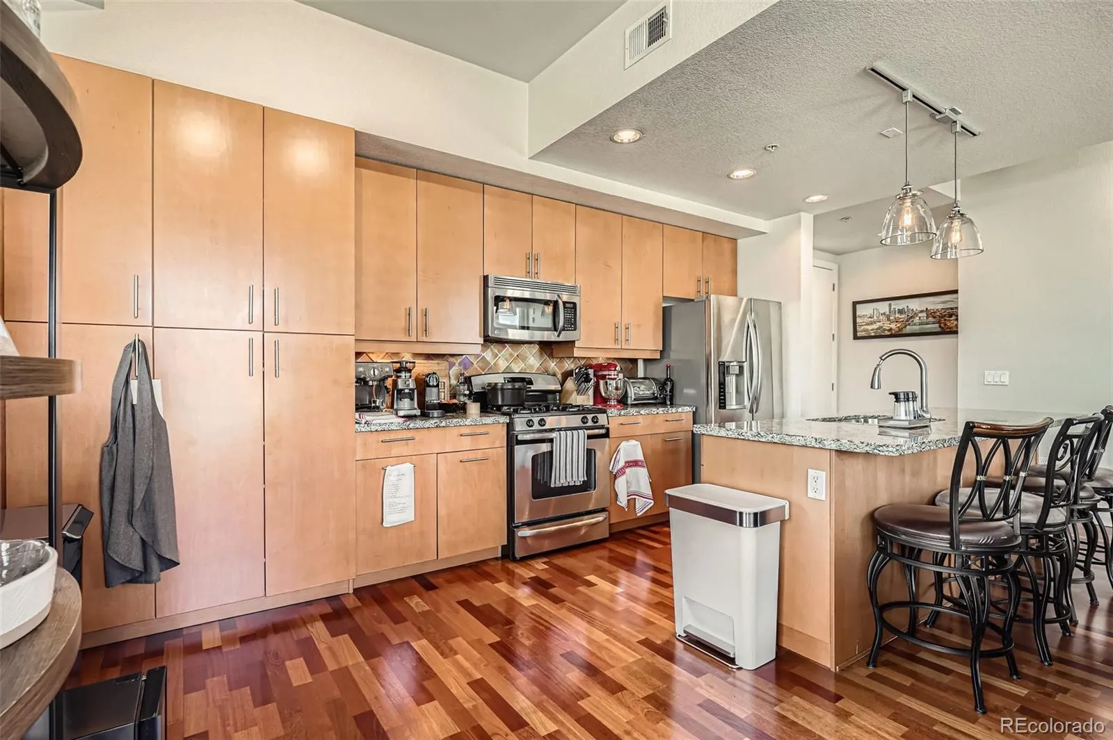 04012026150753 1600 9