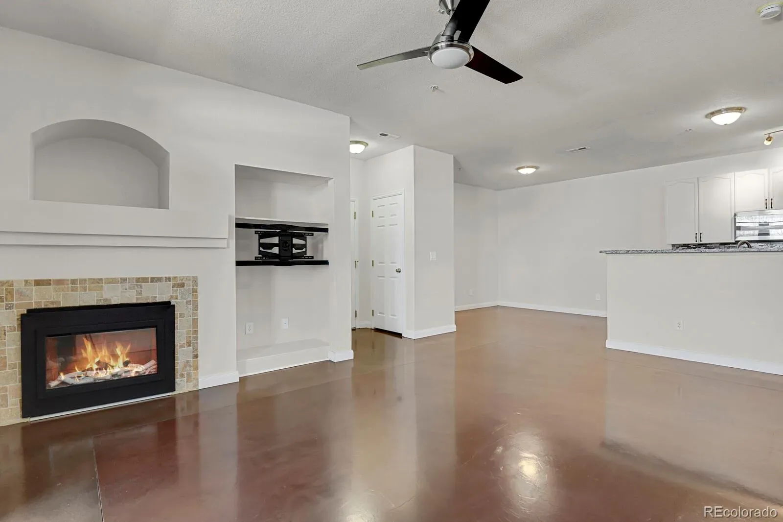 14313 E 1st Drive #104 Aurora CO 80011 MLS #REC9227873 03172026183930 1600 8