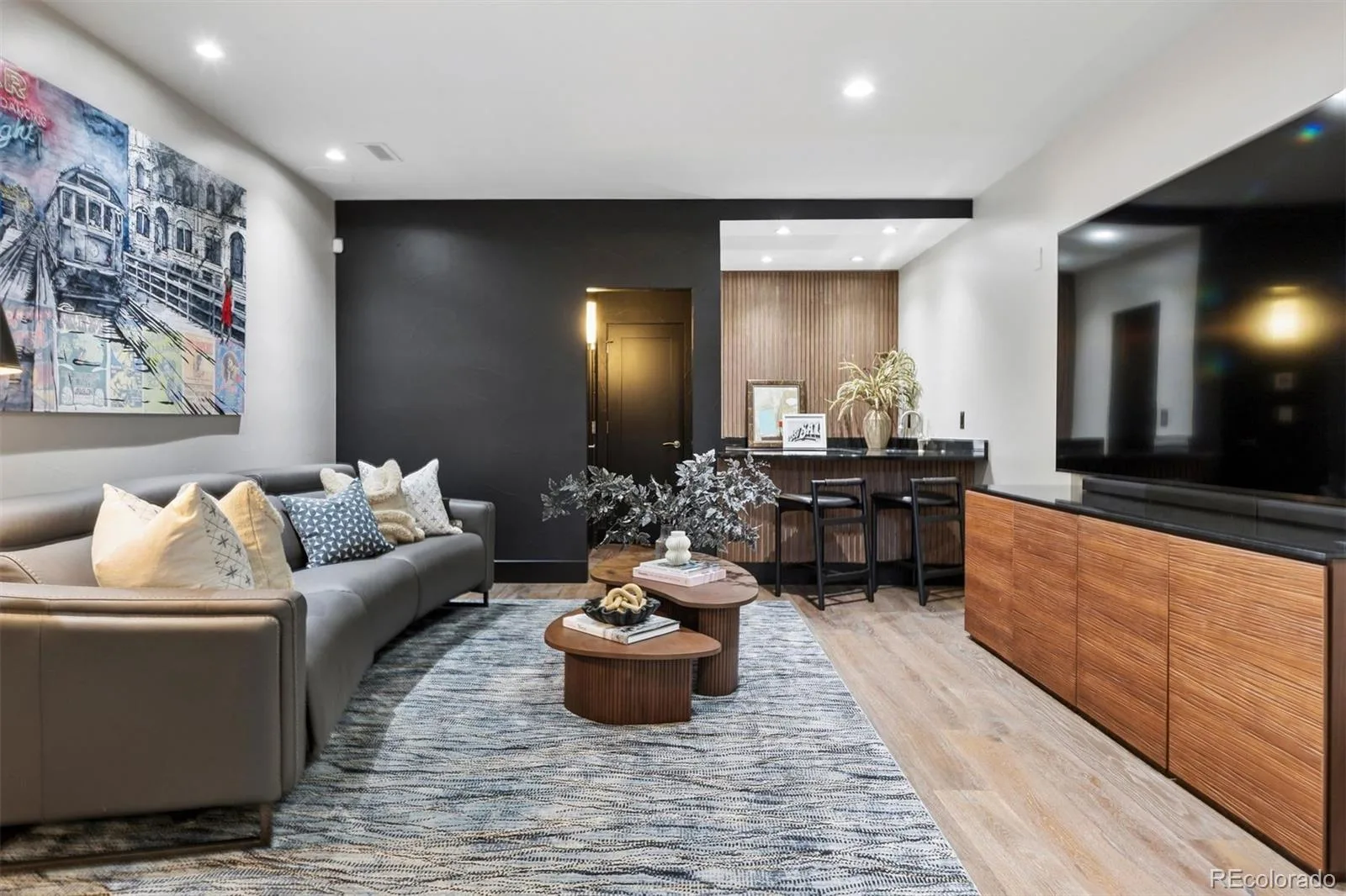 514 Cook Street Denver CO 80206 | MLS #REC9229015 09232026152720 1600 39