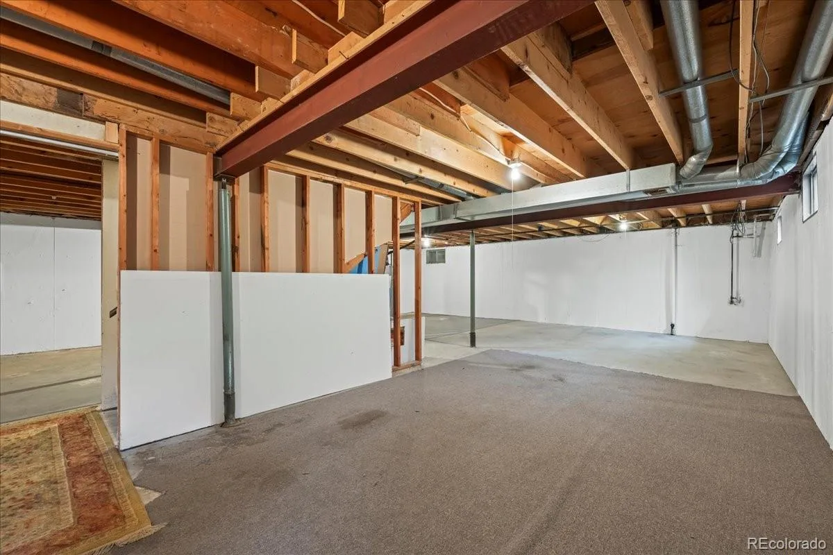 8722 Independence Way Arvada CO 80005 MLS #REC9229229 07152026084932 1200 32