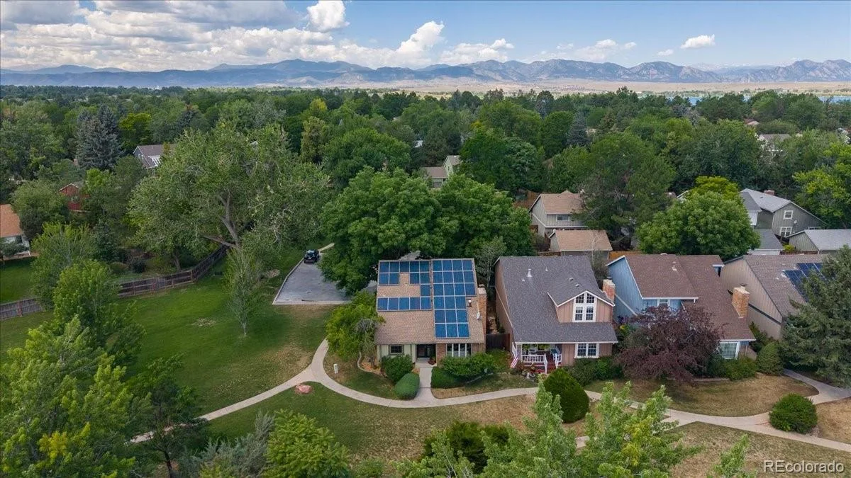 8722 Independence Way Arvada CO 80005 MLS #REC9229229 07152026084932 1200 33