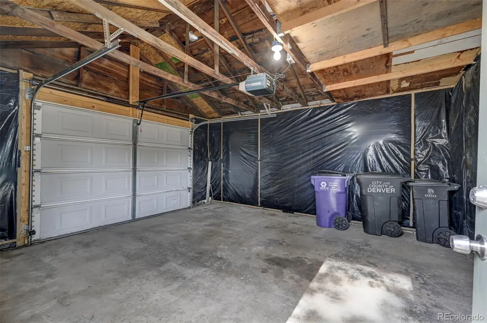 02122026000319 1600 16