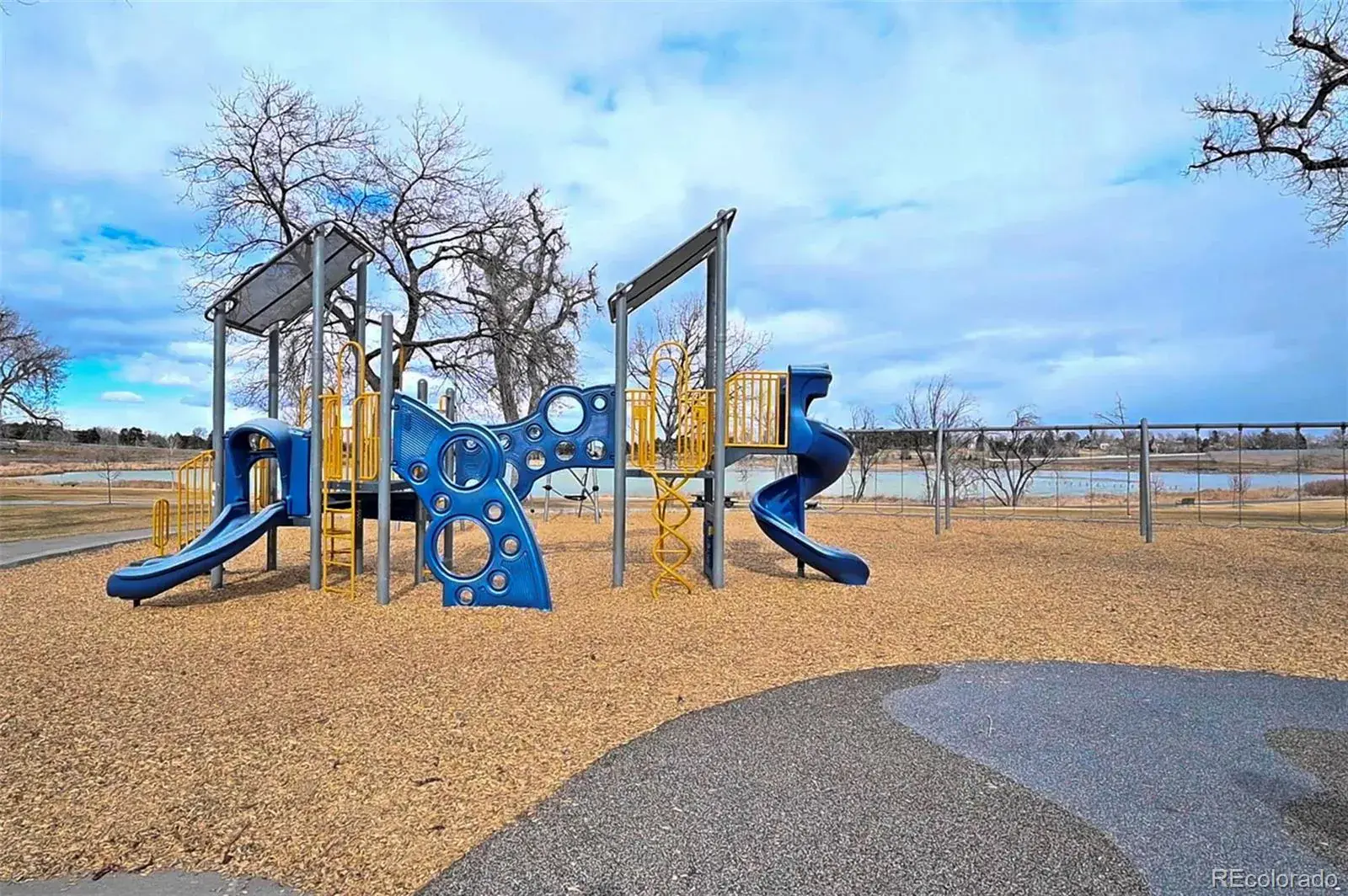 02122026000319 1600 28