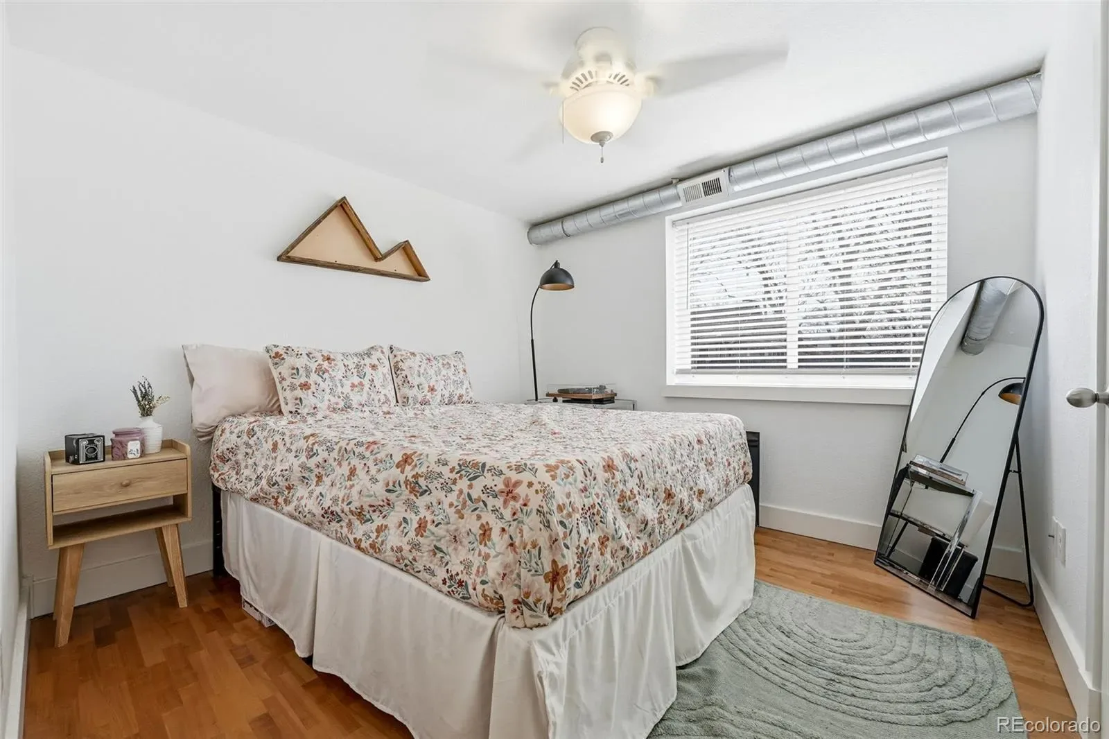 03192026222111 1600 8