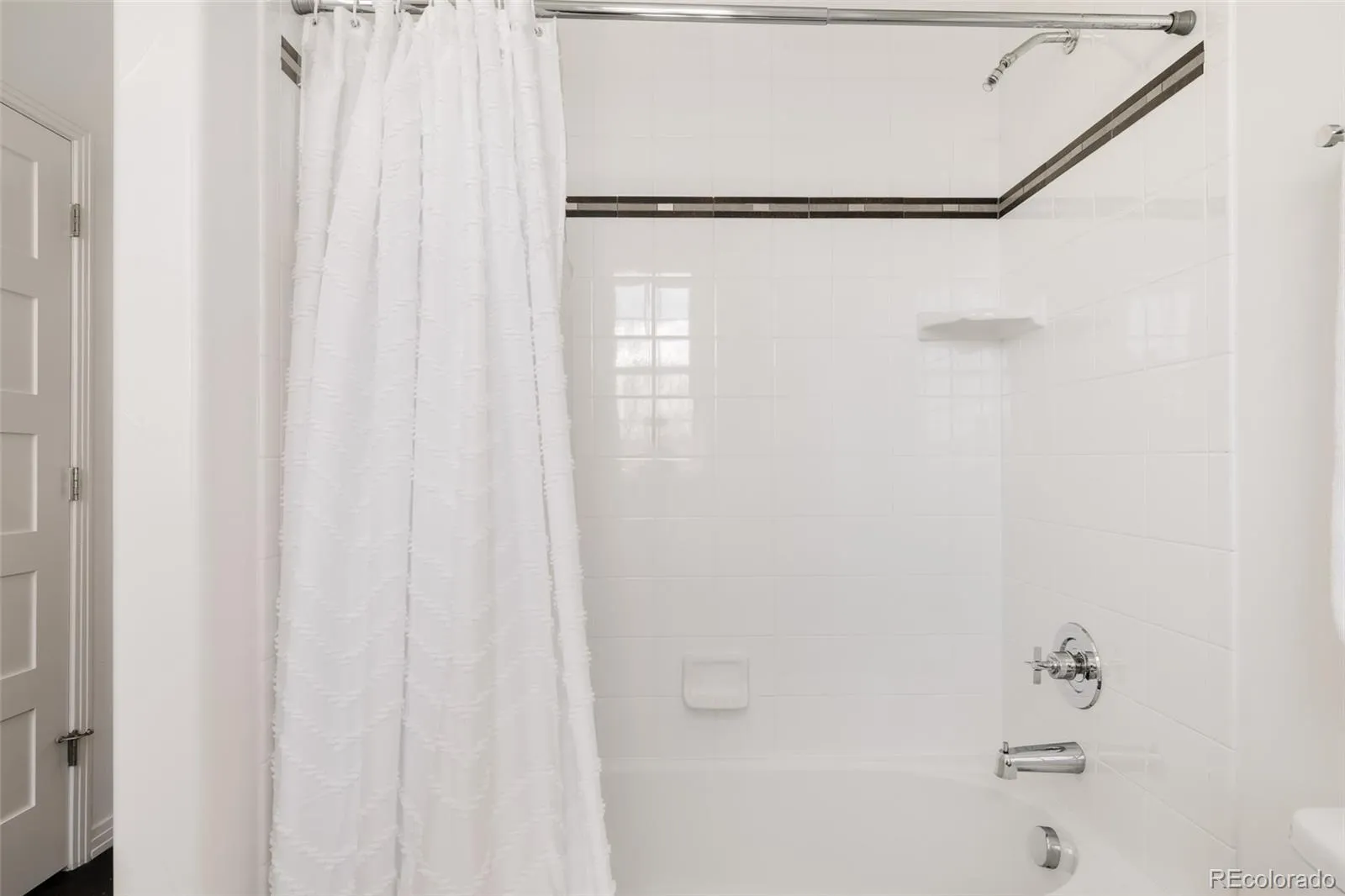 04152026165725 1600 20