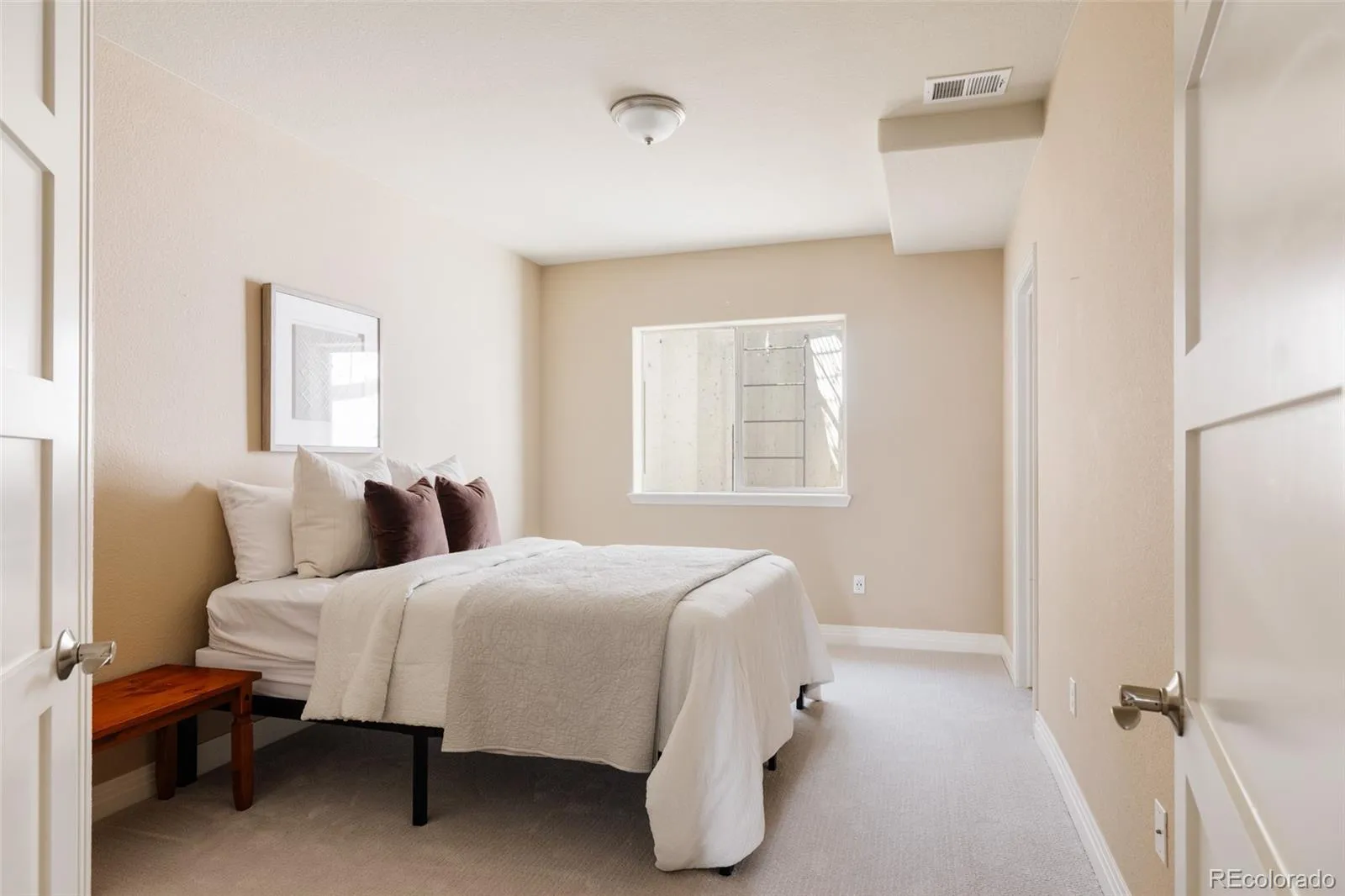 04152026165725 1600 24