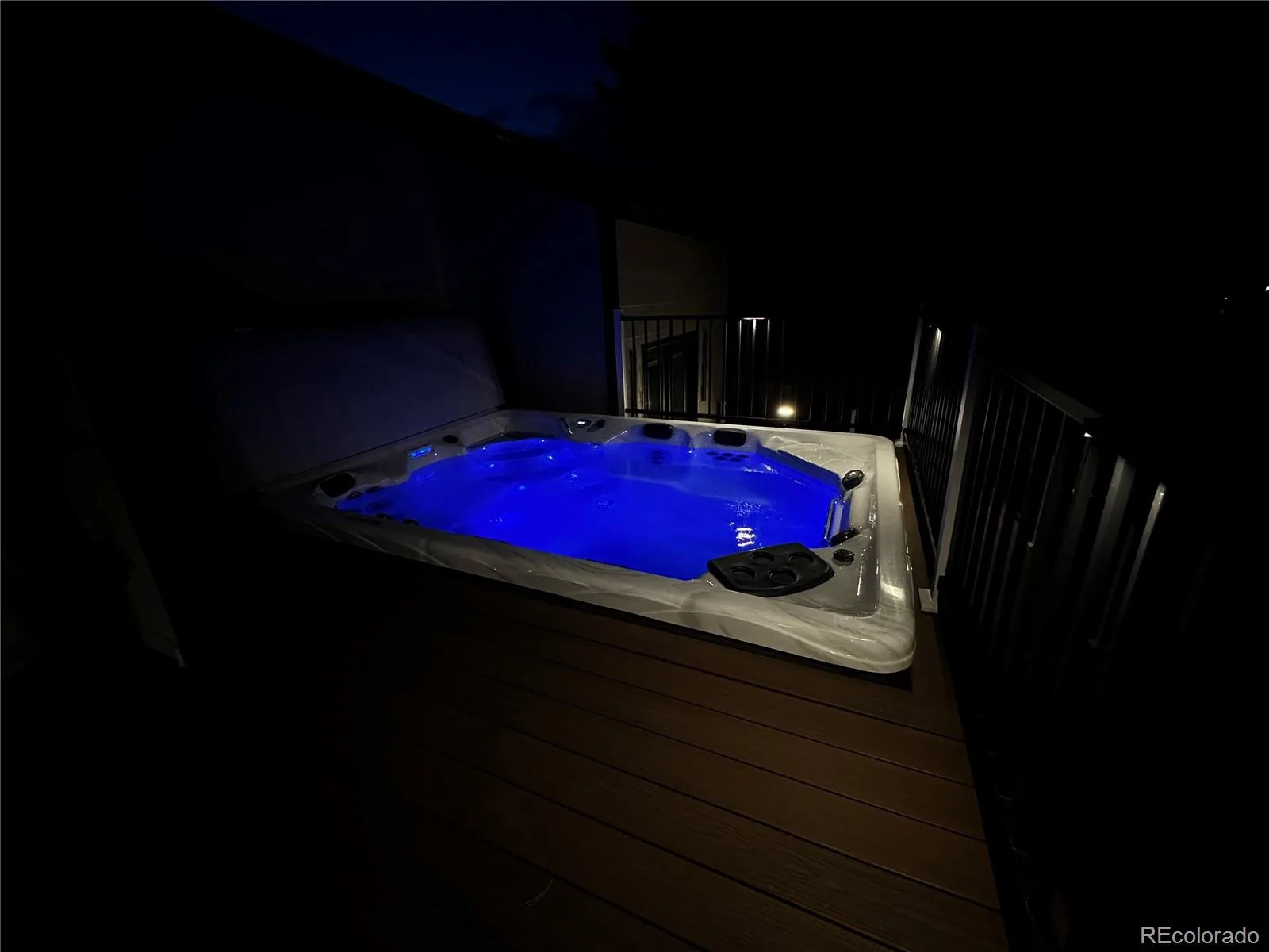 9801 Garrison Court Broomfield CO 80021 | MLS #REC9237459 08282026011135 1600 37