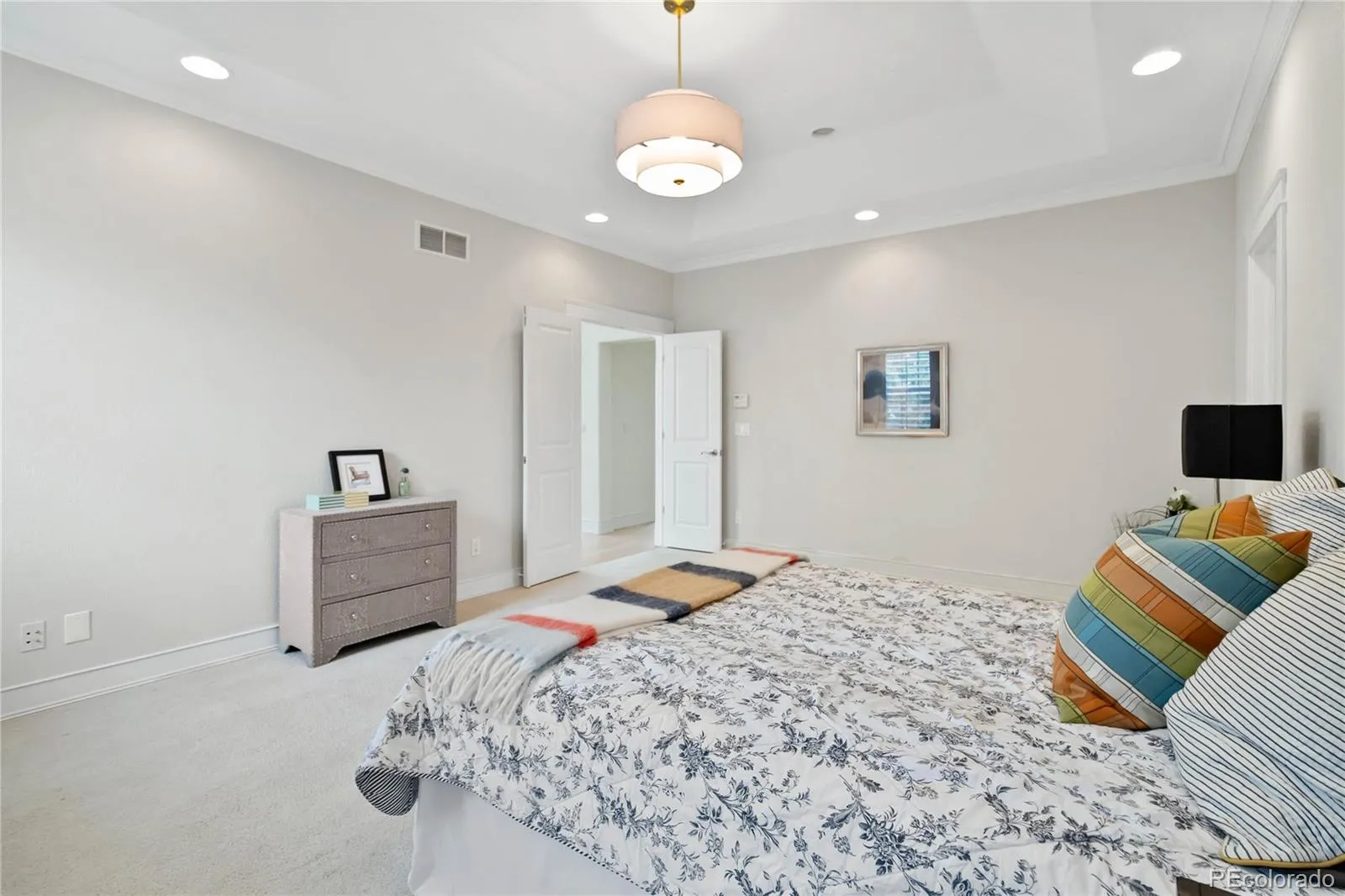 04152026203136 1600 23