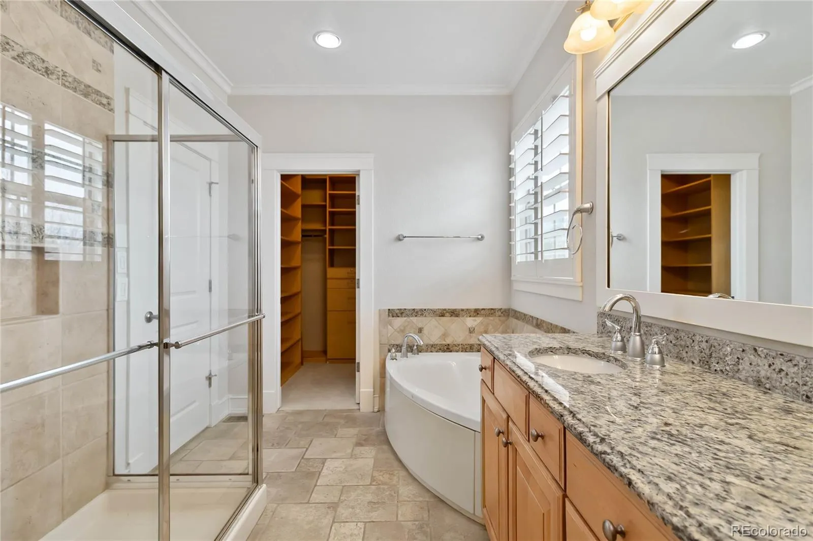 04152026203136 1600 24